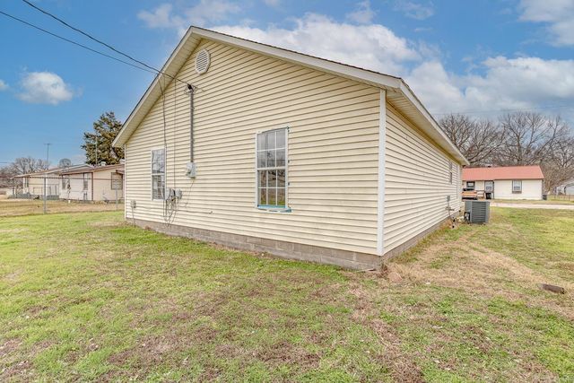 629 Butterfield Ave, Trumann, AR 72472