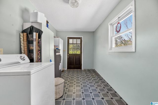 281 ELLIS LANE, Lincoln, AL 35096