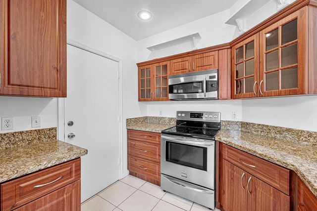 11031 PERIWINKLE Lane, Tamarac, FL 33321