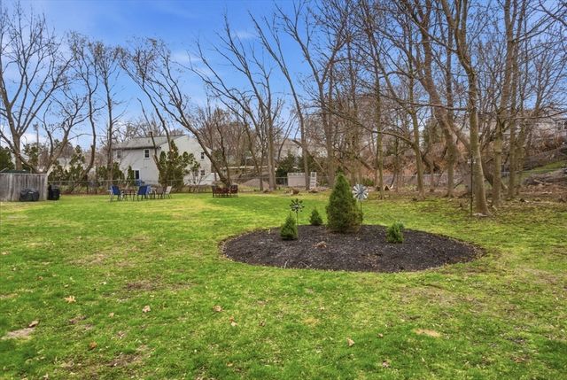 6 Venice St B6, Danvers, MA 01923