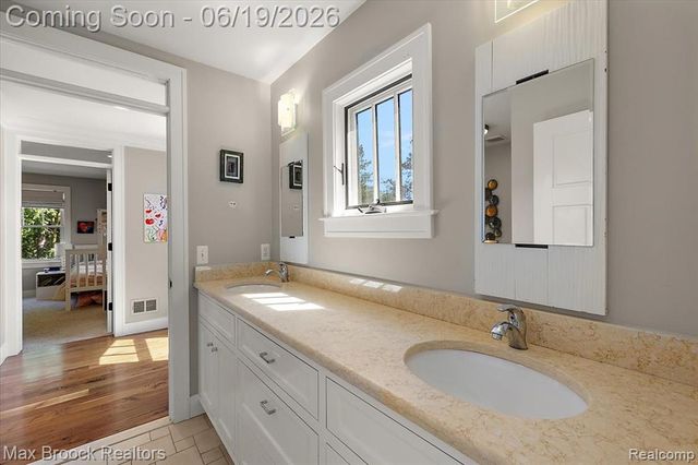 128 Mount Vernon Boulevard, Royal Oak, MI 48073