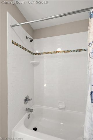 128 Mount Vernon Boulevard, Royal Oak, MI 48073