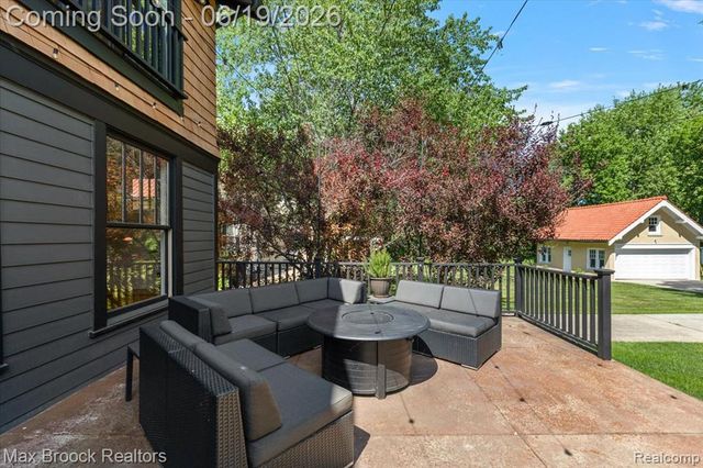 128 Mount Vernon Boulevard, Royal Oak, MI 48073