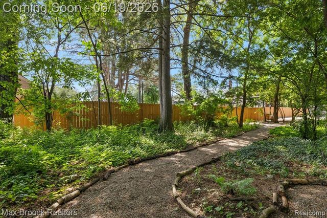 128 Mount Vernon Boulevard, Royal Oak, MI 48073