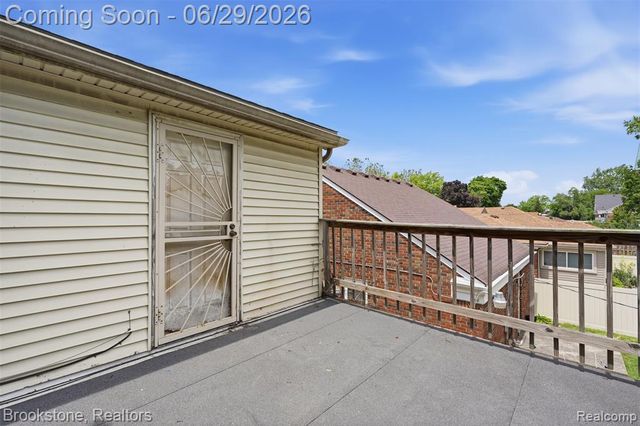 18034 Lesure Street, Detroit, MI 48235