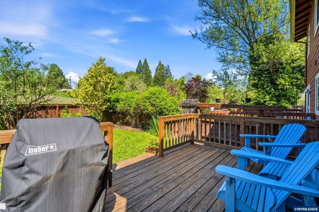 716 Grouse Pl, Philomath, OR 97370