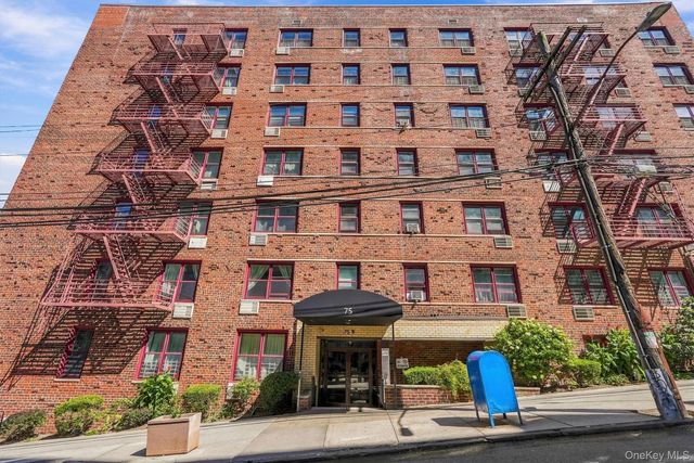75 W 238TH 2H, Bronx, NY 10463