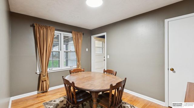 5438 Charles Street, Omaha, NE 68132