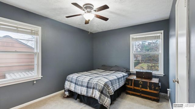 5438 Charles Street, Omaha, NE 68132