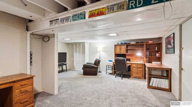 5438 Charles Street, Omaha, NE 68132