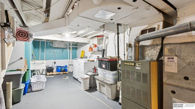 5438 Charles Street, Omaha, NE 68132