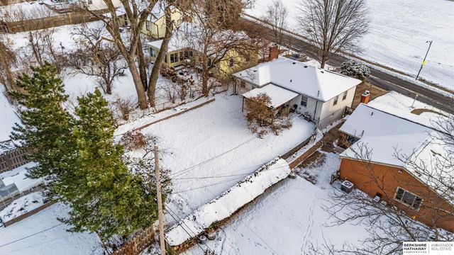 5438 Charles Street, Omaha, NE 68132