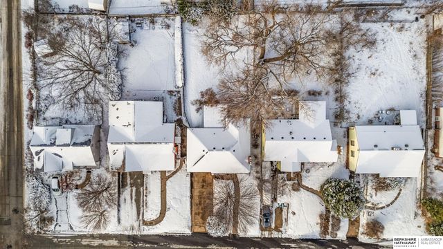 5438 Charles Street, Omaha, NE 68132