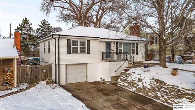 5438 Charles Street, Omaha, NE 68132