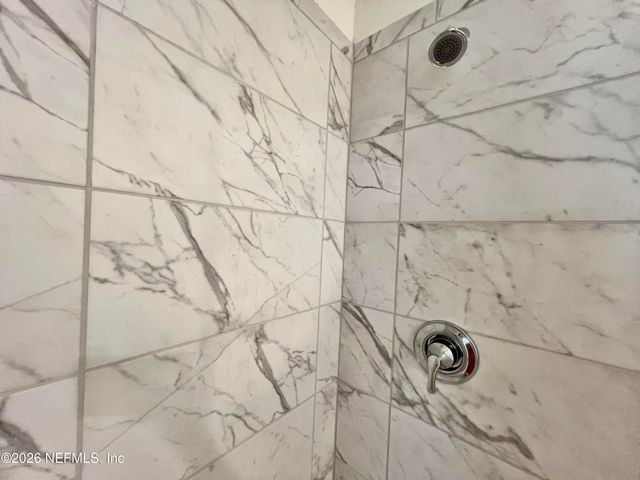 15847 SEATON HOLLOW Drive, Jacksonville, FL 32218