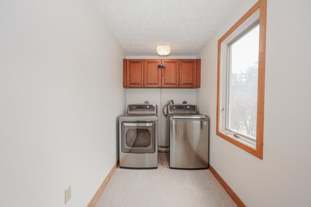 98 Dow Road, Hollis, NH 03049