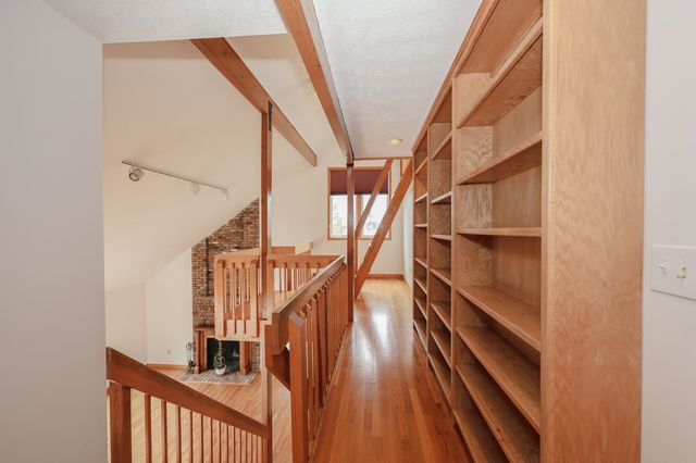 98 Dow Road, Hollis, NH 03049