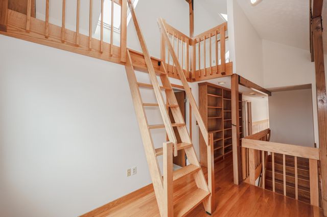 98 Dow Road, Hollis, NH 03049