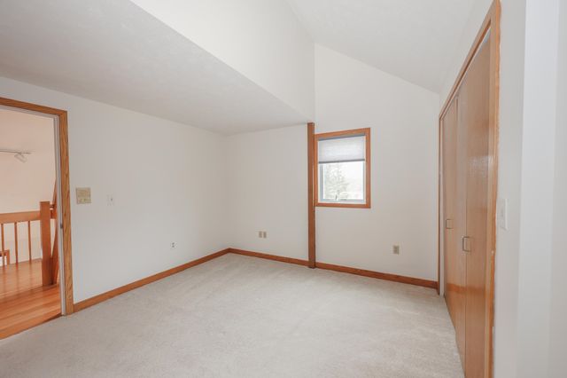 98 Dow Road, Hollis, NH 03049