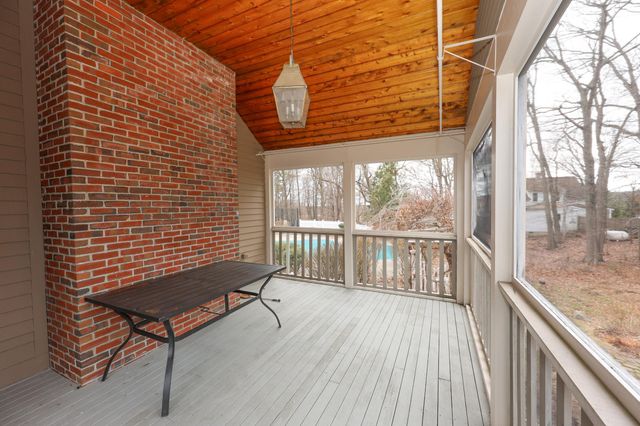 98 Dow Road, Hollis, NH 03049