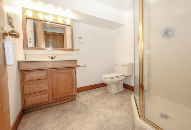 98 Dow Road, Hollis, NH 03049