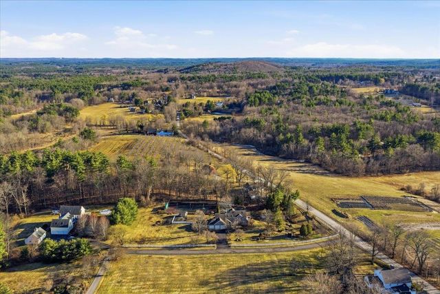 98 Dow Road, Hollis, NH 03049