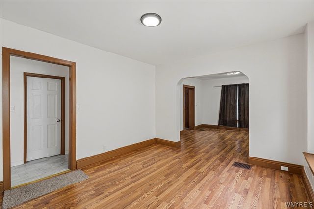 492 Dodge Street, Buffalo, NY 14208