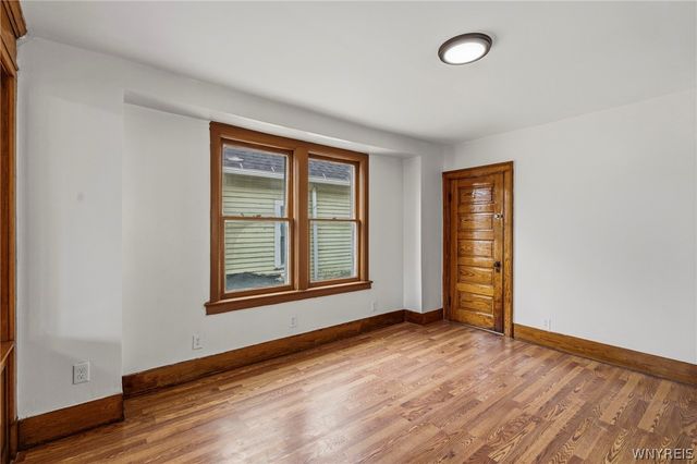 492 Dodge Street, Buffalo, NY 14208
