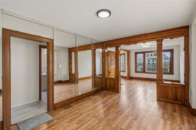 492 Dodge Street, Buffalo, NY 14208