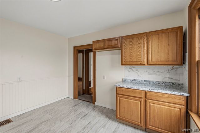 492 Dodge Street, Buffalo, NY 14208