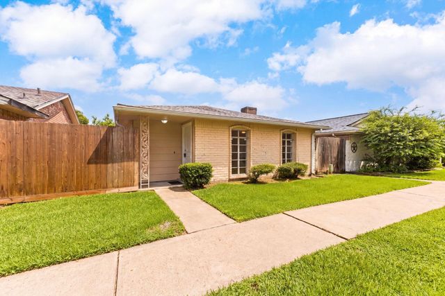 13141 High Star Drive, Houston, TX 77072