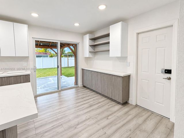 7907 NW 73rd Terrace, Tamarac, FL 33321