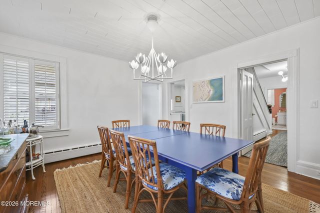 8 Riverdale Avenue, Monmouth Beach, NJ 07750