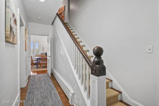 8 Riverdale Avenue, Monmouth Beach, NJ 07750