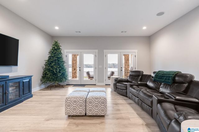 15022 WATERCREST DRIVE, Northport, AL 35475