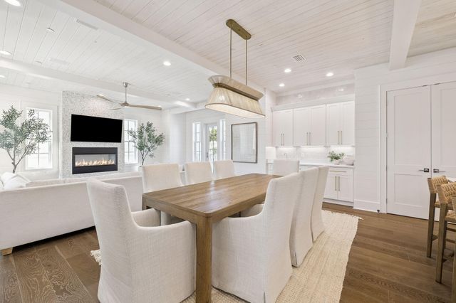 81 Montigo Avenue, Santa Rosa Beach, FL 32459