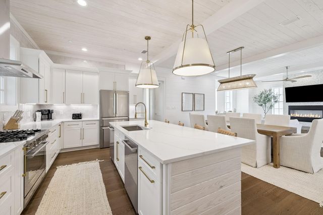 81 Montigo Avenue, Santa Rosa Beach, FL 32459