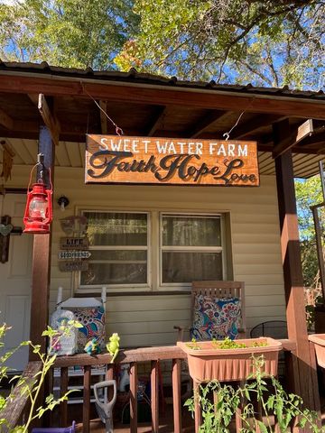 10368 Johnson Hollow Road, Pea Ridge, AR 72751