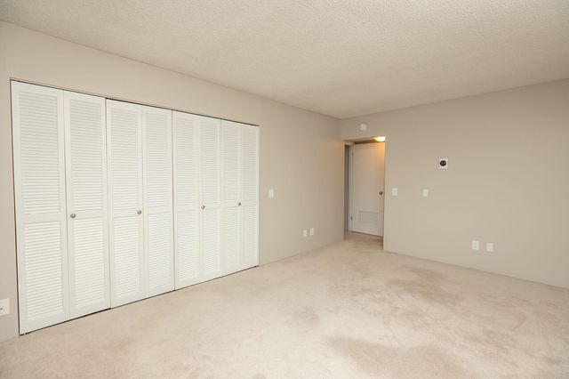 207 5th Avenue SW 902, Rochester, MN 55902