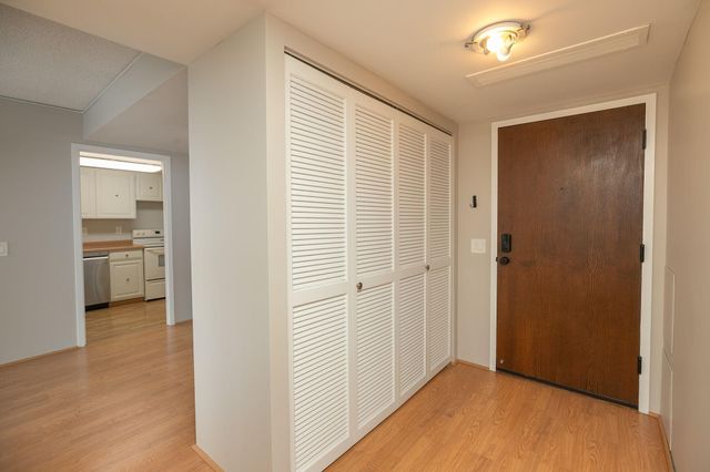207 5th Avenue SW 902, Rochester, MN 55902