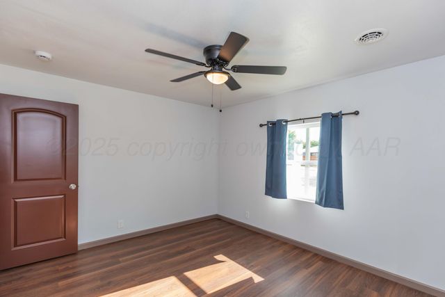 1137 N Russell Street, Pampa, TX 79065