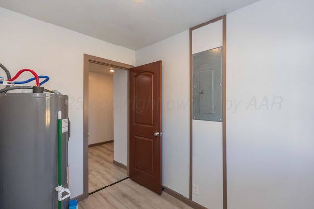 1137 N Russell Street, Pampa, TX 79065