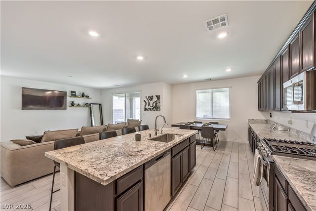 2982 Gunnery Forge Street, Las Vegas, NV 89156