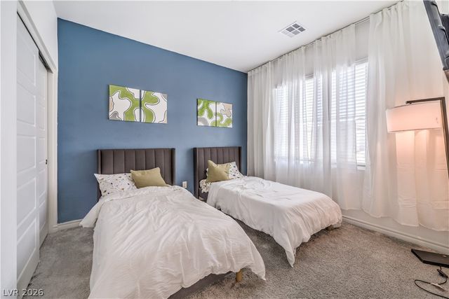 2982 Gunnery Forge Street, Las Vegas, NV 89156