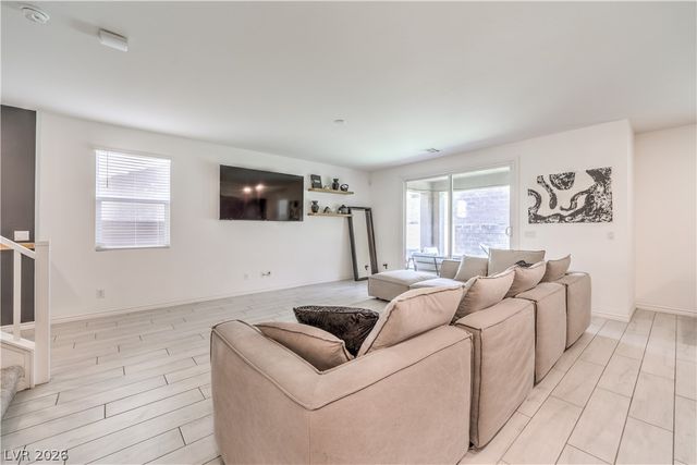 2982 Gunnery Forge Street, Las Vegas, NV 89156