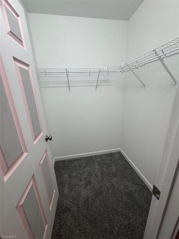 207 Willowbrook Drive, Thomasville, NC 27360