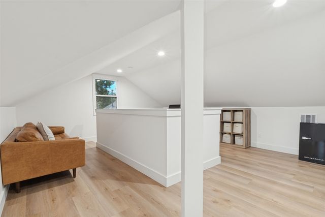 5931 Kenwood Avenue, Dallas, TX 75206