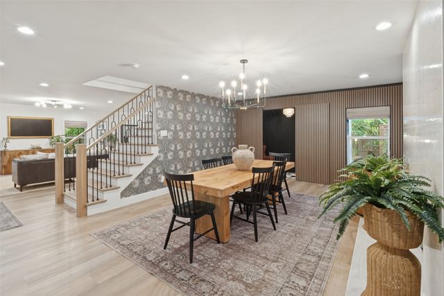 5931 Kenwood Avenue, Dallas, TX 75206