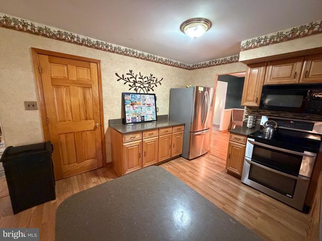 414 THIRD AVE, Newtown Square, PA 19073