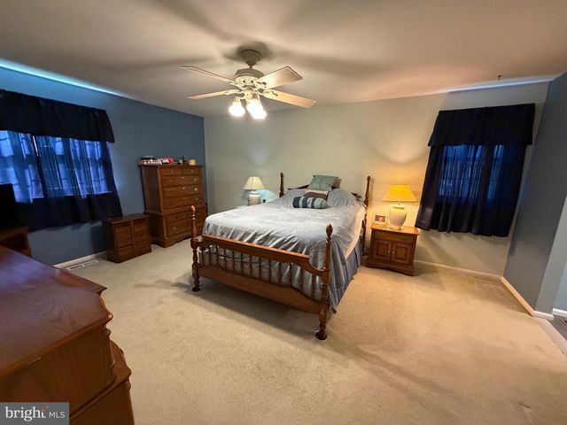 414 THIRD AVE, Newtown Square, PA 19073